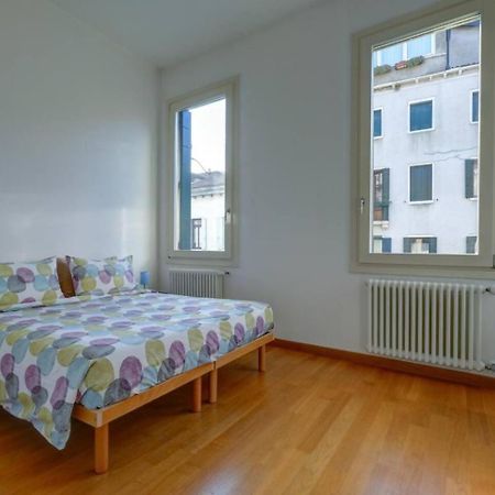 Rio Ca Foscari A San Pantalon Apartment Venice Luaran gambar