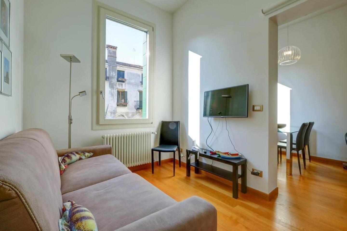 Rio Ca Foscari A San Pantalon Apartment Venice Luaran gambar