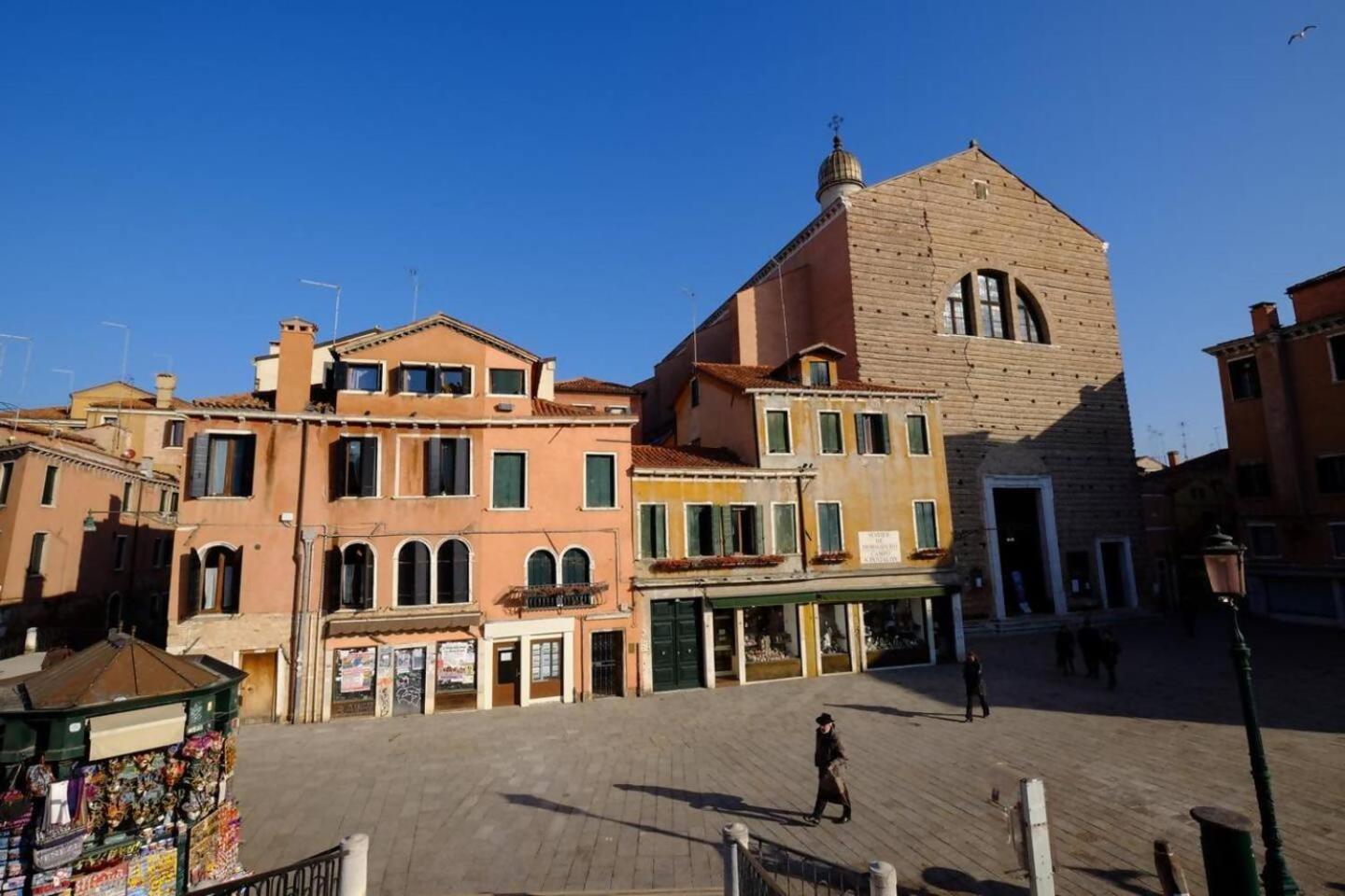 Rio Ca Foscari A San Pantalon Apartment Venice Luaran gambar
