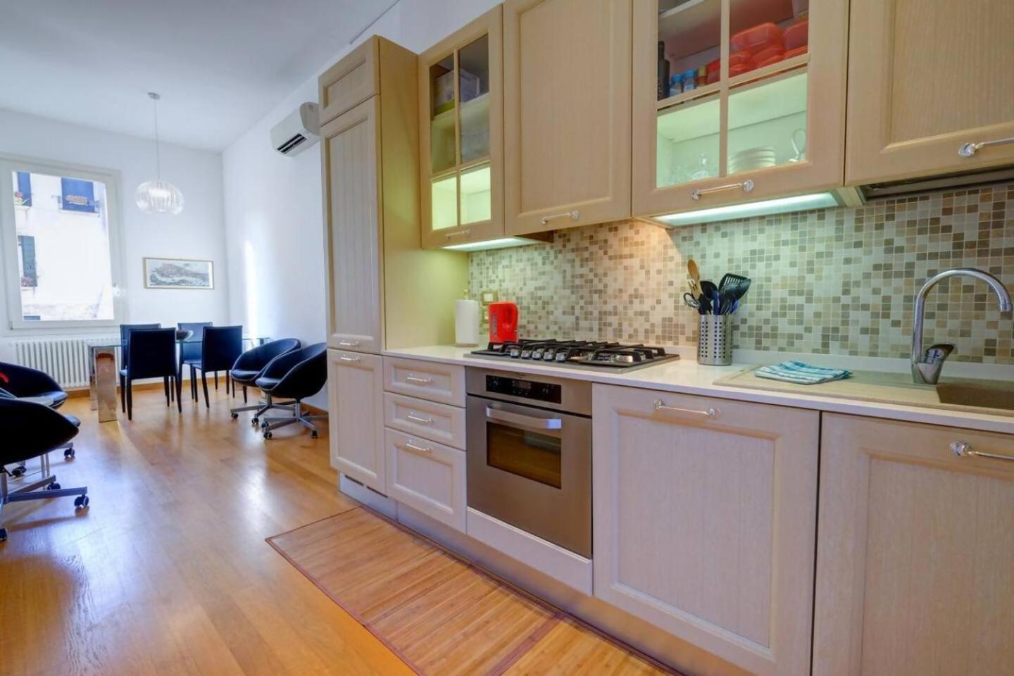 Rio Ca Foscari A San Pantalon Apartment Venice Luaran gambar