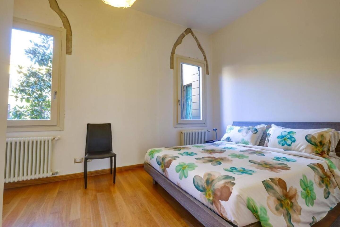Rio Ca Foscari A San Pantalon Apartment Venice Luaran gambar